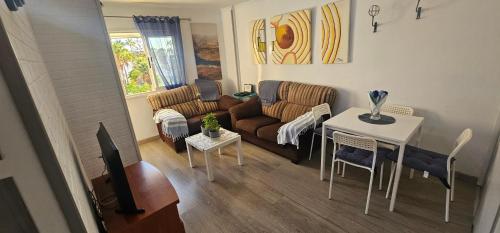Dorado sunshine 2 bedrooms, with pools and views
