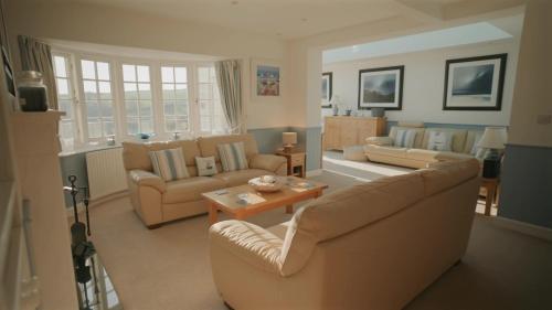 Villa Pablo con piscina y barbacoa