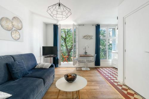 Comfortable Studio on Rue dAlésia Paris 14th