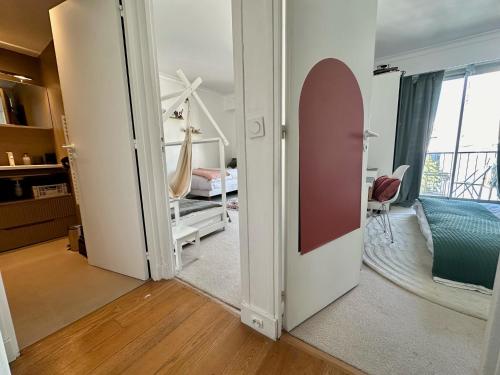 2 rooms garden view and AC up to 4p Maillot Étoile
