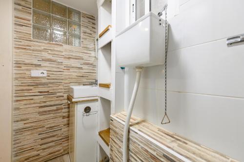 TET261I - Piso de 1 dormitorio con terraza en el Centro de Madrid - Alquiler temporal