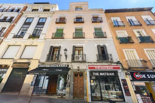 TET261I - Piso de 1 dormitorio con terraza en el Centro de Madrid - Alquiler temporal