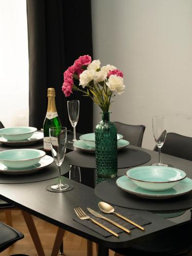 2 Bedroom Apartment for 6 near Donaukanal & U4 U2 Metro