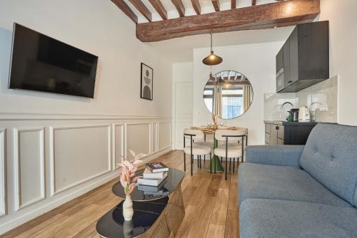Apartment in the center of Paris