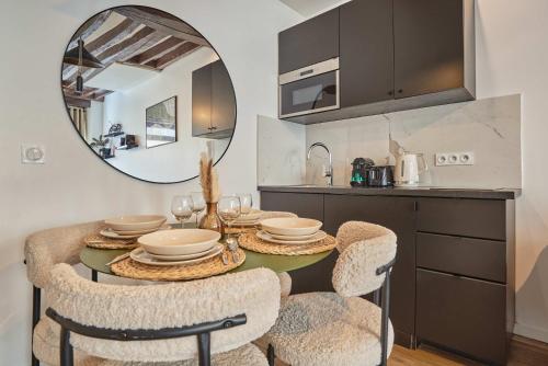 Apartment in the center of Paris