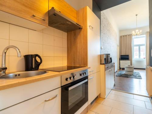 Apartment for 4 near Augarten, Donaukanal & U4 & U2 Metro