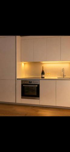 Lux Line Apartment