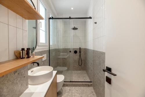 Athens Downtown Gem Nikiou 1BR Apartment by UPSTREET