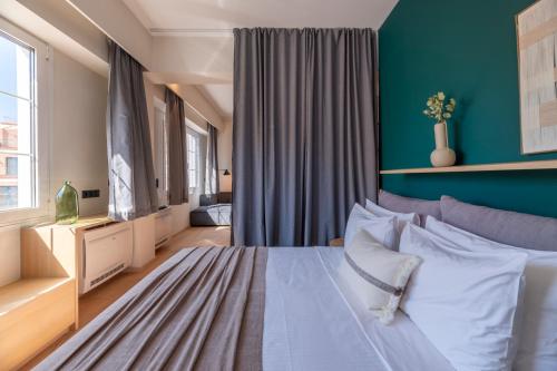 Athens Downtown Gem Nikiou 1BR Apartment by UPSTREET