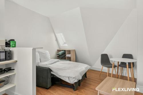 Spacious Studio in the Heart of Paris 2nd Arrondissement