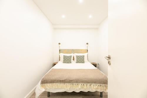 Peaceful 2 bedroom apartment located in São Vicente Villa