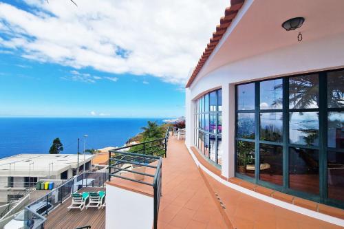 Vivenda da Esquina - Pool & Sea view by LovelyStay