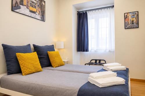 27 À GRAÇA, Free Private Parking and Balcony