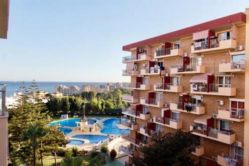 Estudio con terraza y piscina en Benalmádena Costa