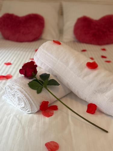 Mykonos Love Room - Séjour Romantique avec Jacuzzi