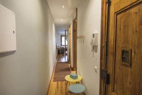 Rustic Flat at Lisbon's Heart