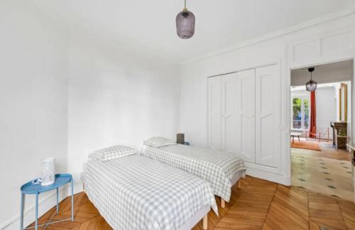 Élégant appartement typique Parisien haussmannien de 106 m2 Bassin de la Villette