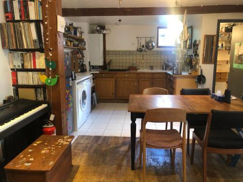 Paris, calme et superbe appartement avec terrasse