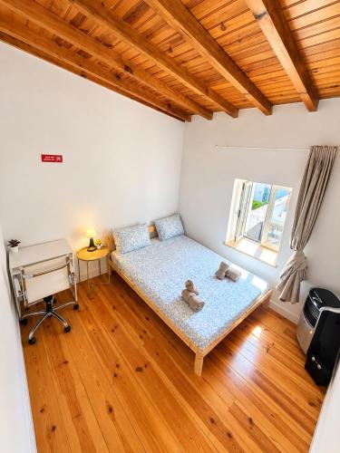 Quarto suite privada com banheiro- Av Liberdade
