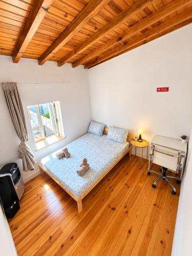 Quarto suite privada com banheiro- Av Liberdade