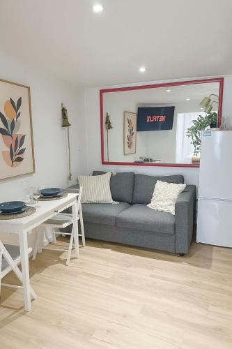 Lisbon heart, Alfama – Next to Feira da Ladra