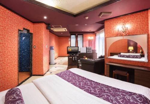 HOTEL ZOOM - Couple's Hotel