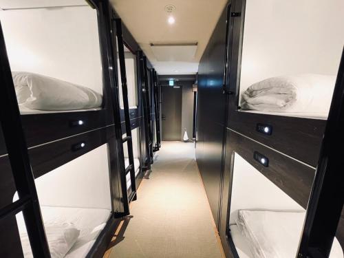 カプセルホステル鈴森屋 Capsule Hostel Suzumoriya