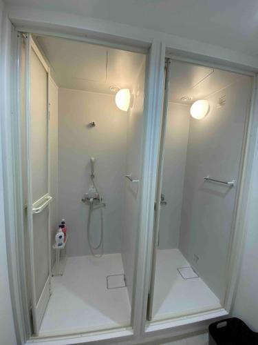 Shinjuku House 3min to Station - 4BR 10 Beds up to 12 Guests