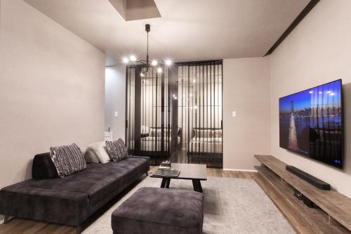 西九条 Villa deLuxe - 高端设计奢华2卧一户建 可住6人 USJ电车5分 极致舒适体验
