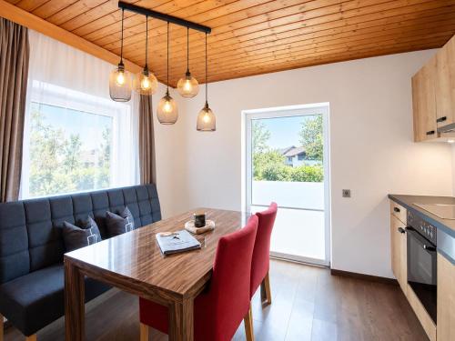 Apartment in Kitzbühel near Ski Lifts