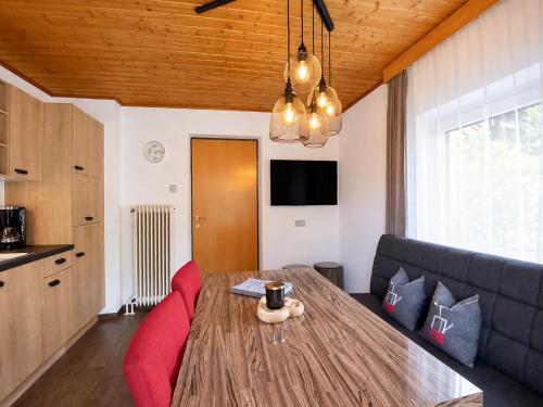 Apartment in Kitzbühel near Ski Lifts