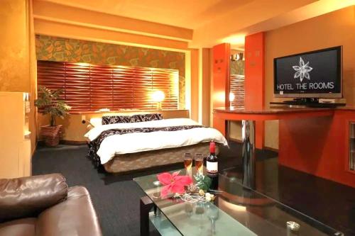 HOTEL the ROOMS - Couple's Hotel