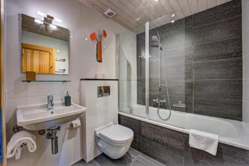 Chalet la Luge - jacuzzi - sauna