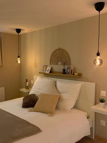 Romantic studio with private spa in Strasbourg