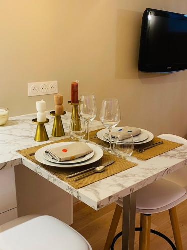 Romantic studio with private spa in Strasbourg