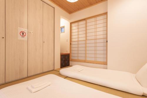 New!Direct to Kansai Airport-半園 桜ノ宮駅徒歩2分!梅田まで2駅!一棟貸切-各階に専用バスルーム