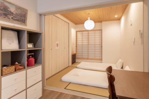 New!Direct to Kansai Airport-半園 桜ノ宮駅徒歩2分!梅田まで2駅!一棟貸切-各階に専用バスルーム