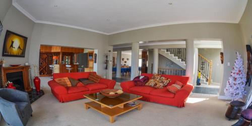 Gallery image of Fly Me To The Moon Guesthouse in Mossel Bay
