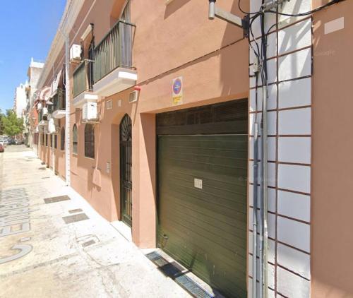 Piso industrial cerca del centro con garaje