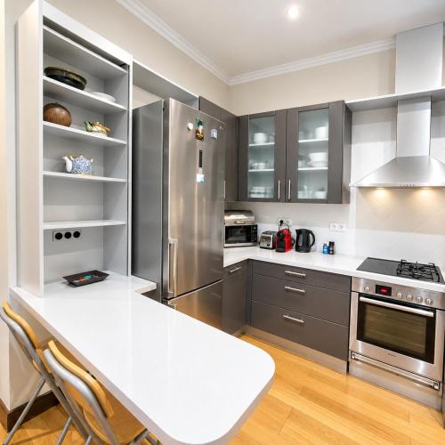 Centrally located flat in Madrid for 6 people