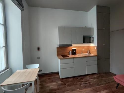 Appartement 1er étage sur cour aux Chartrons