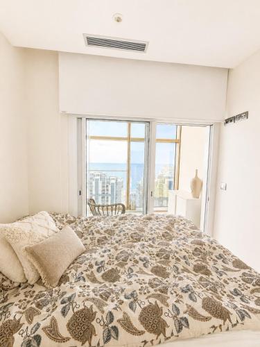 Apartamento Skyline 21B Intempo Benidorm