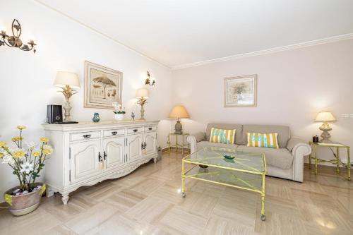 7 JUI - Beautiful one-bedroom apartment 50m from Croisette