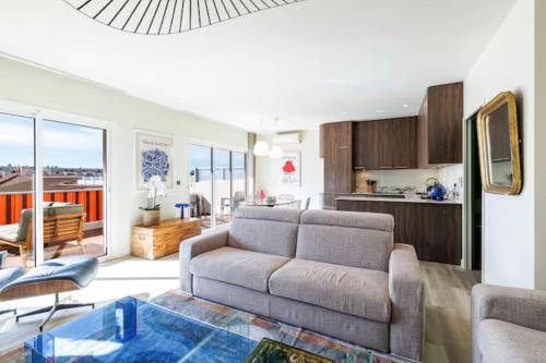 6 COUS T3 - Elegant 2-bedroom with terraces 1 min Croisette