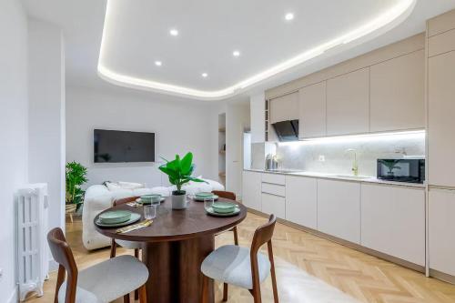 Apartamento de 2 Habitaciones en el Centro