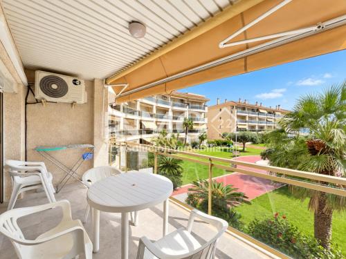 Apartamento en Golf St Jordi en La Llosa 118B - INMO22