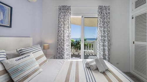 The Cozy Villa by the Sea