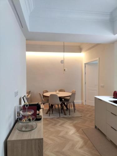 Sevilla City Centre, 2 Bedroom Suite