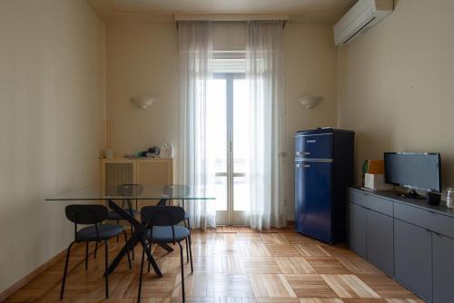 HOME Fontana Milano, Historic Residence with Panoramic Terrace, Guastalla Area