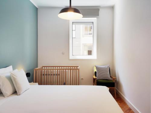E36 - AC & Parking - Bright & Spacious Apartment